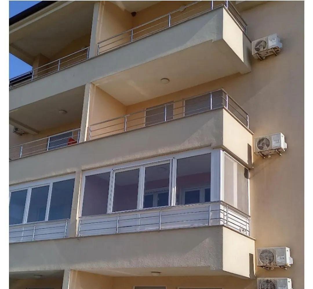Apartman Zana Liznjan Apartment